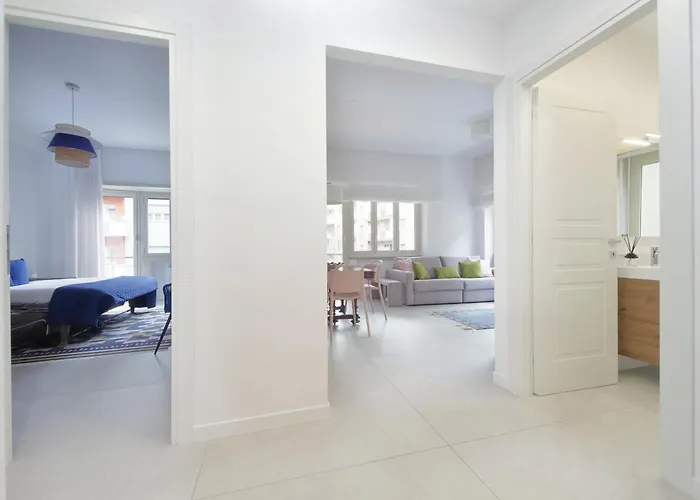 Welcome In Vatican Vista With Balcony *