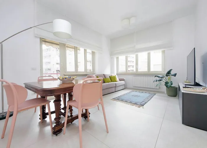 Daire Welcome In Vatican Vista With Balcony *