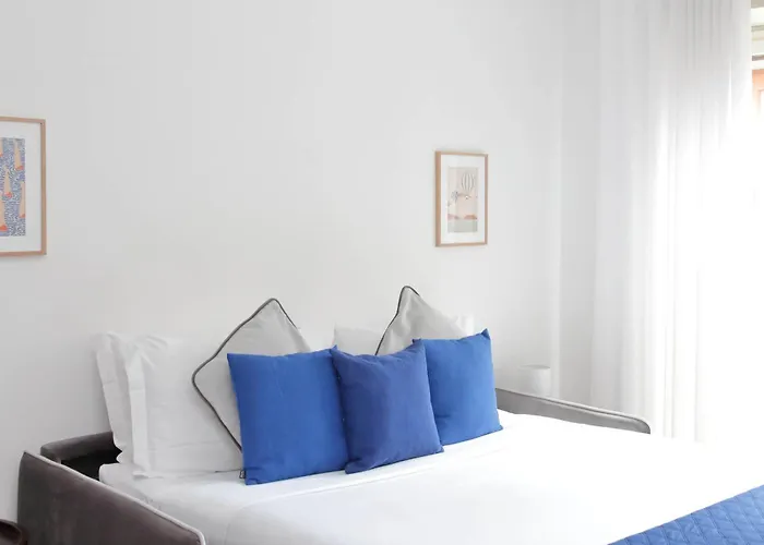 Daire Welcome In Vatican Vista With Balcony