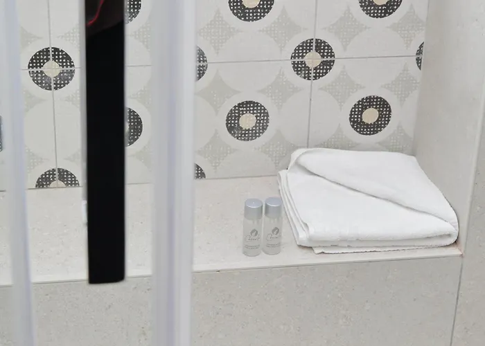 Daire Welcome In Vatican Vista With Balcony